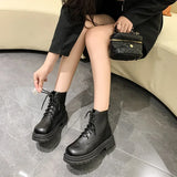 Wexleyjesus Trendy Women's Boots Retro Front Lace up Short Boots 2024 Autumn New Thick Soled Shoe Chain Women's Short Boots