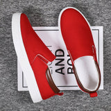 Loafers Men Spring New Casual Canvas Shoes Men Light Slip-on Sneakers Comfortable High-quality Flat Shoes Men Footwear кроссовки