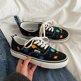 Girls Canvas Shoes Chic Fashion Student Skateboard Shoes Star Print Sports Shoes Short Casual White Black 35-40 Universe Planet