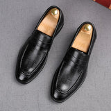 Luxury Men's Designer British Pointed Gentleman Casual Flats Oxford Shoes Fashion Charm Wedding Dress Prom Footwear