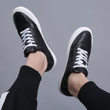 Men Casual Shoes Luxury Brand Fashion Black White Sneakers Men 100% COw Leather Breathable Soft Walking Footwear Free shipping