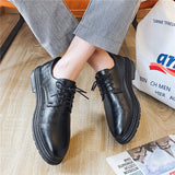 Men Leather Shoes Point Toes Luxury Male Business Oxford Shoes Black Man Casual Shoes Patent Leather Party Wedding Office Shoes