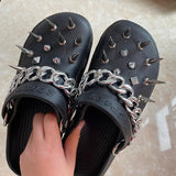 2022 Summer Women Shoes With Charms Chain Rivet Punk Clogs Garden Shoes Cool Girl Sandals Antiskid Flip Flops Female Slippers