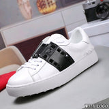 Leather fabric small White Shoes With  rivets Men's and women's shoes for Women Vulcanize Shoes Fashion Designer Shoes