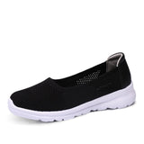 Women's Flat Shoes Casual Loafers 2021 Light Sneakers Breathable Women Slip on Shoe Ladies Vulcanized Footwear Walking Comfort